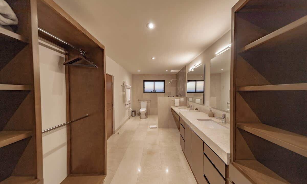 Photo of Bathroom in La Paz