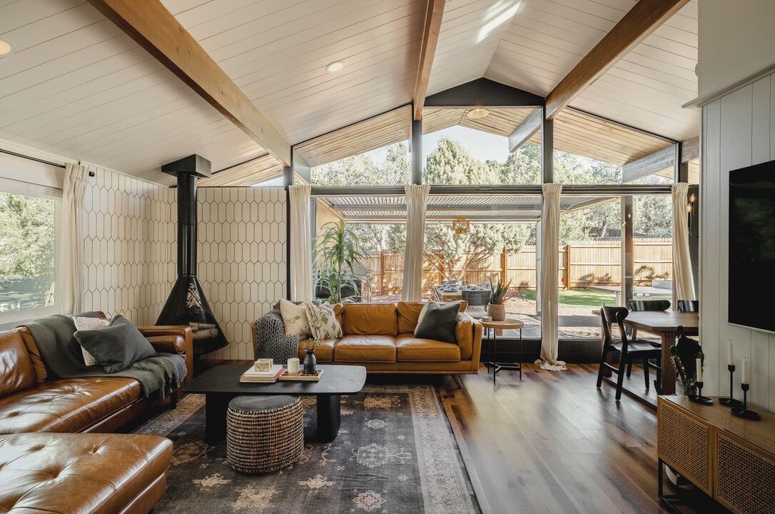 Photo of Livingroom in West Sedona