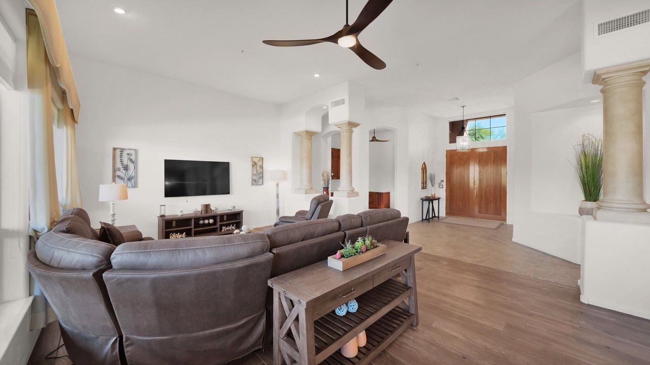 Photo of Livingroom in North Scottsdale