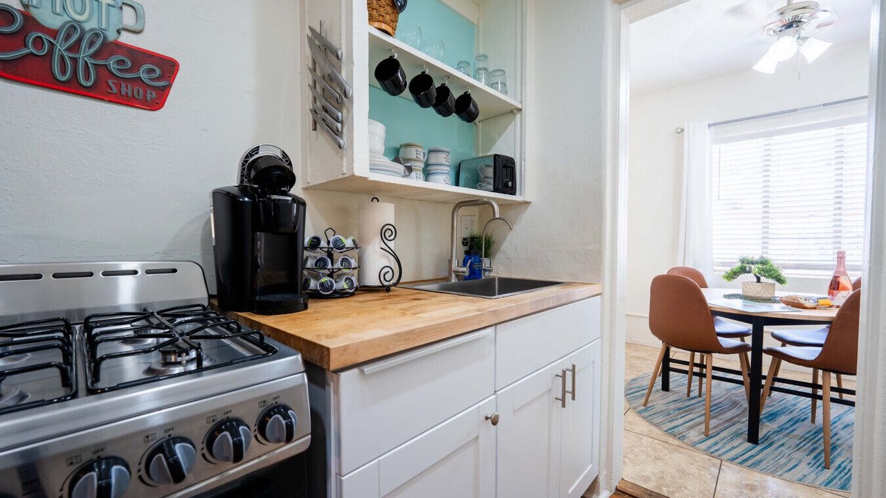 Photo of Kitchen in Iron Horse Historic District