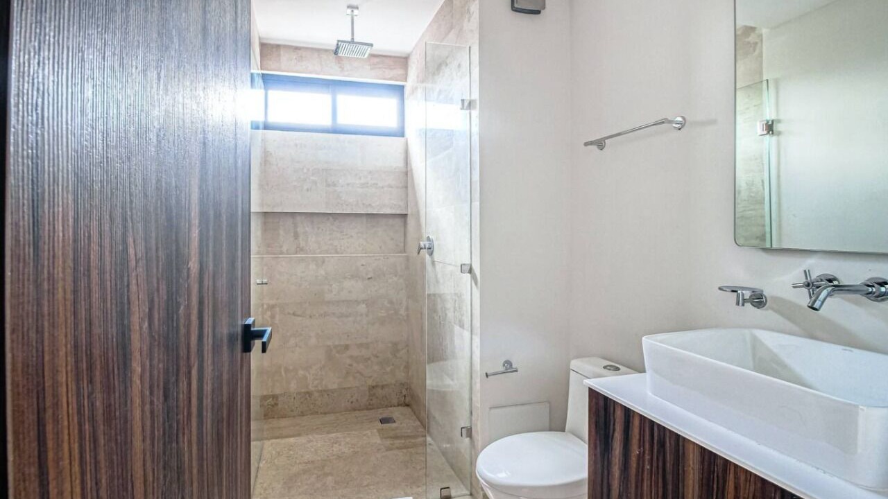Photo of Bathroom in Zama