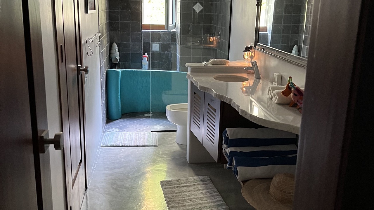 Photo of Bathroom in South Shore Hotel Area