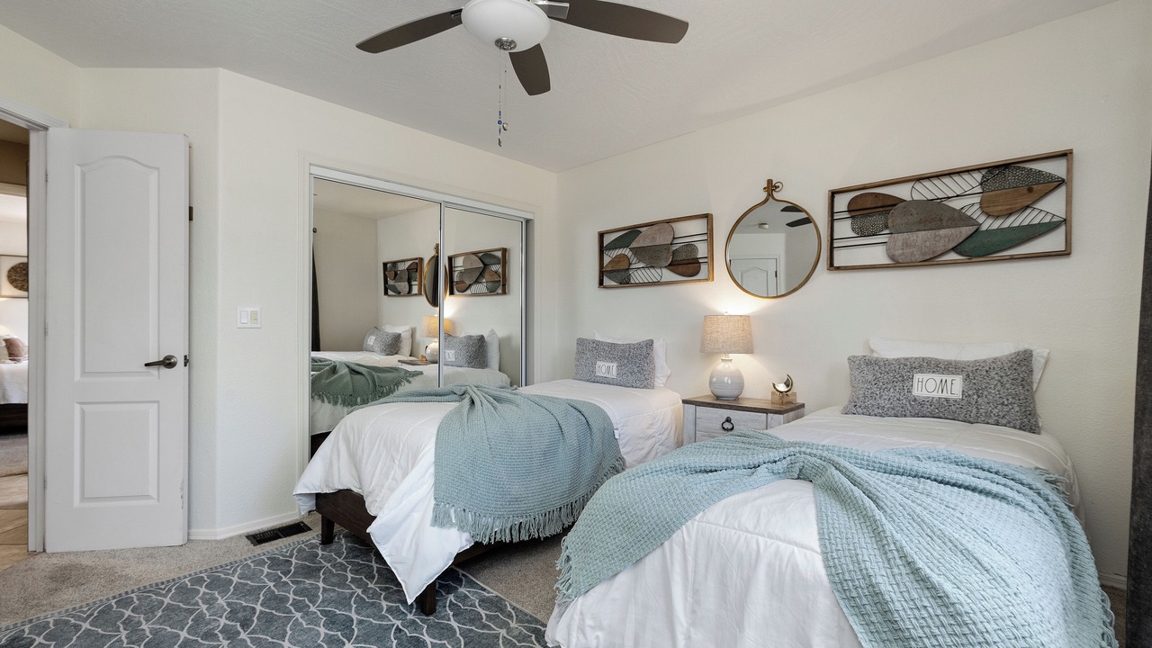 Photo of Bedroom in Oak Creek