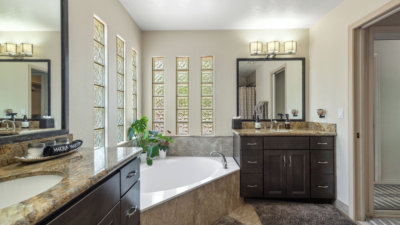 Photo of Bathroom in Oak Creek