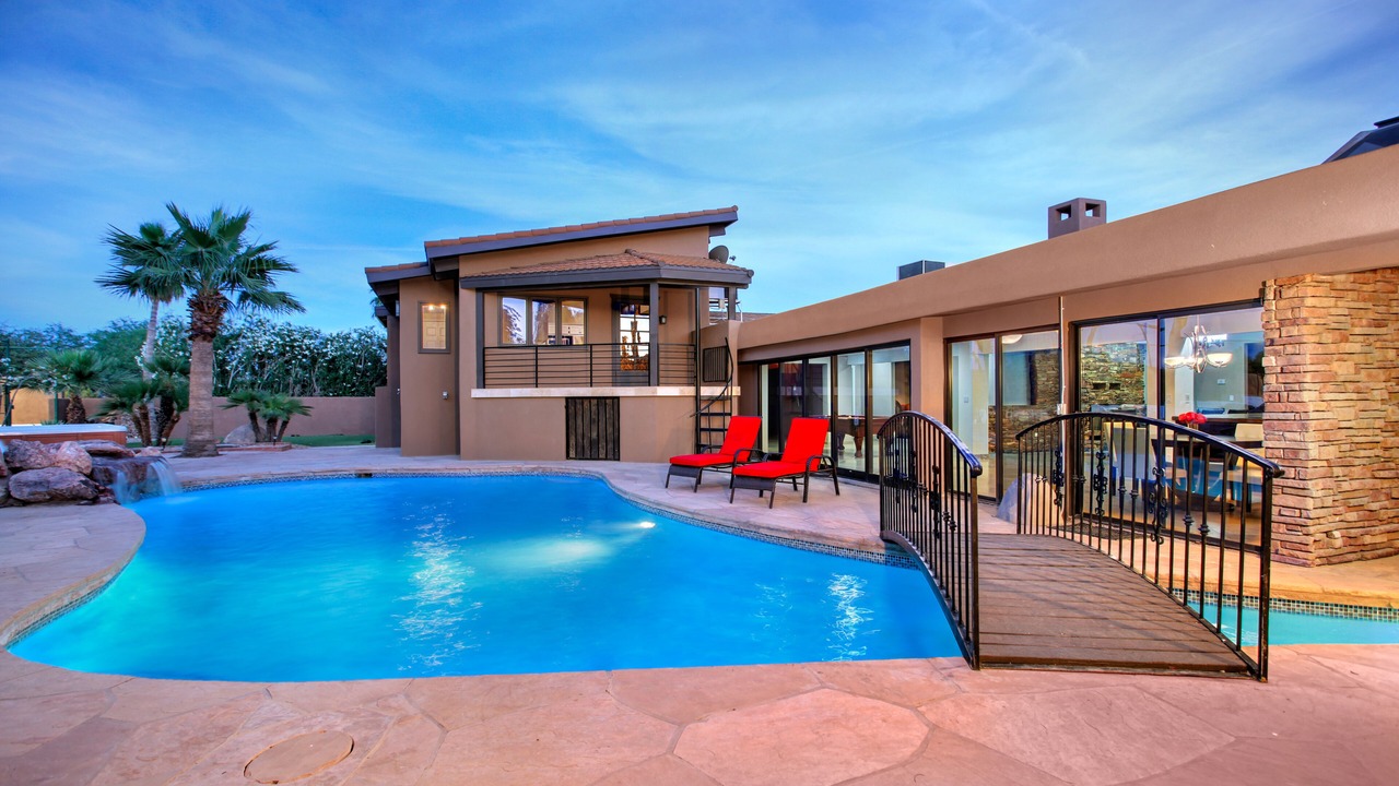 Photo of Outdoor in Paradise Valley Village