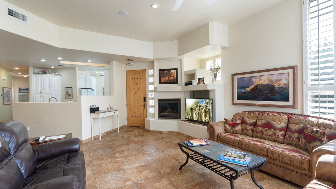Photo of Livingroom in West Sedona