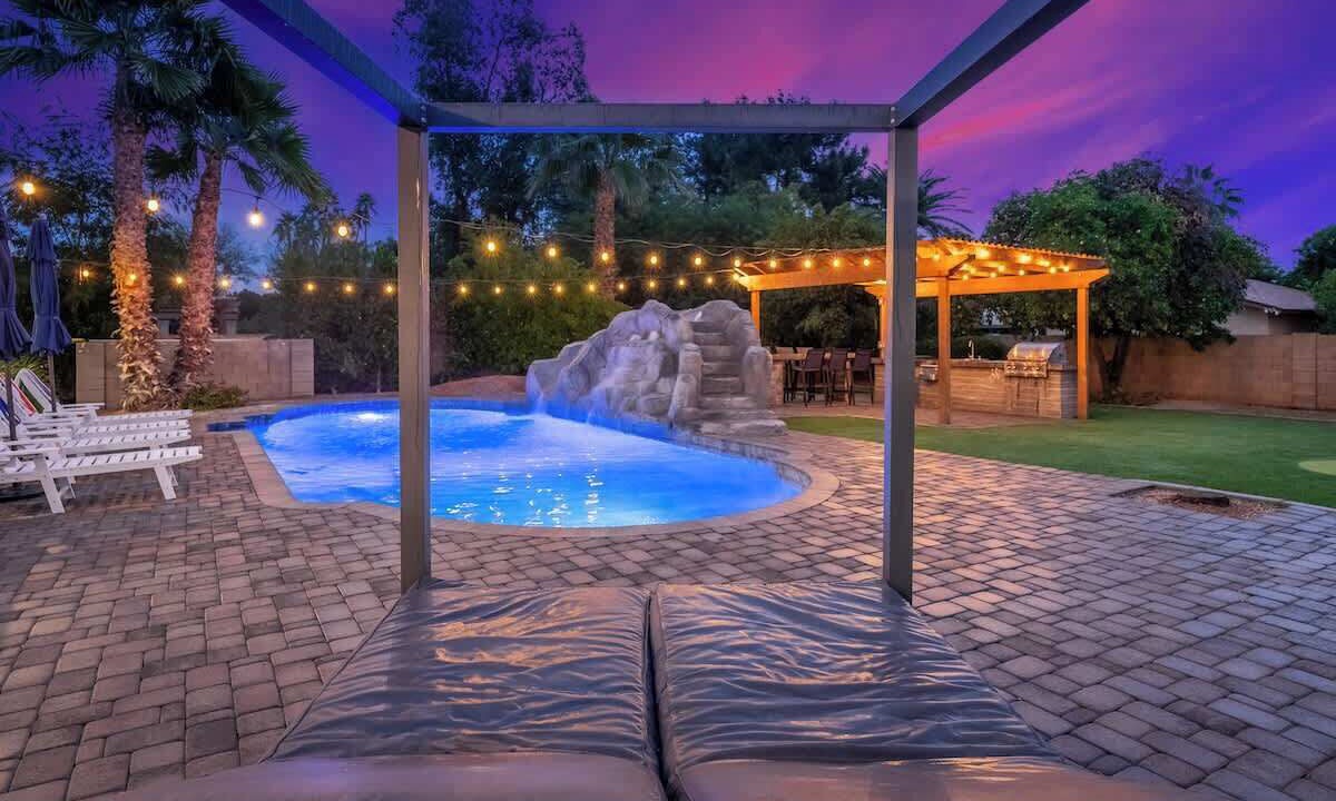 Photo of Outdoor in Paradise Valley Village