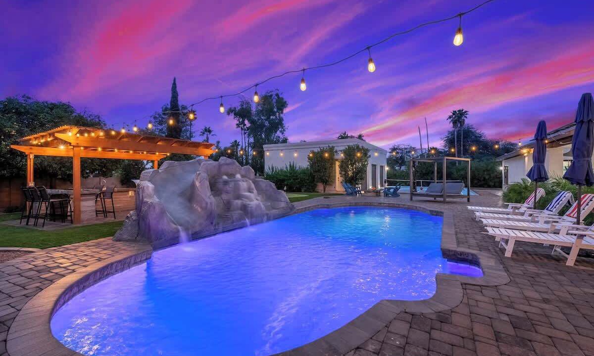 Photo of Outdoor in Paradise Valley Village