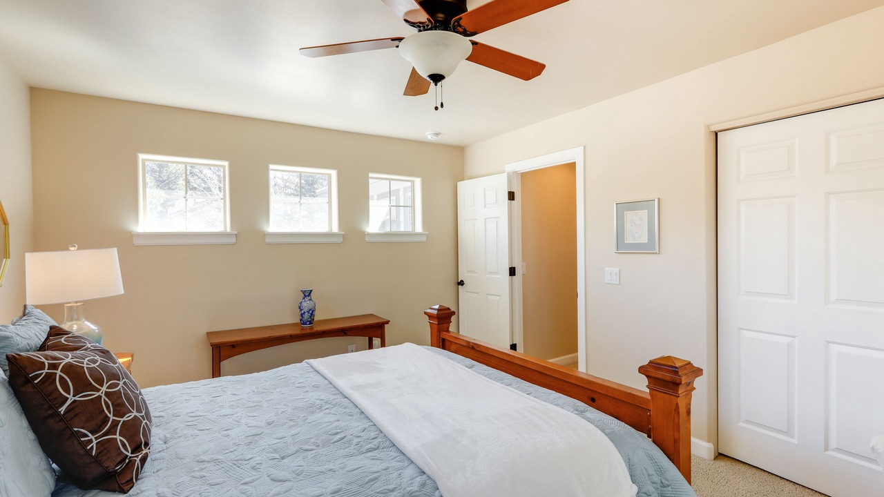 Photo of Bedroom in Ponderosa Trails