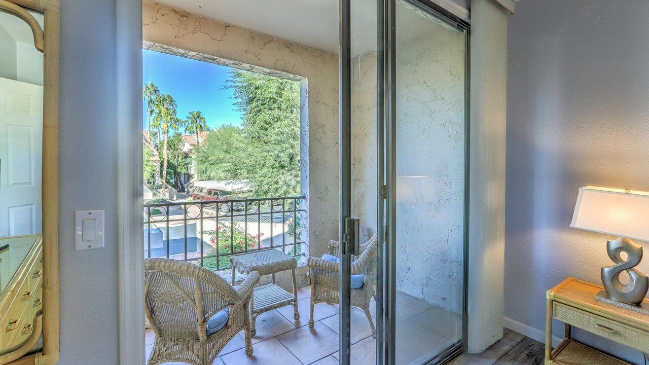 Photo of Patio Balcony in Mission Monterey