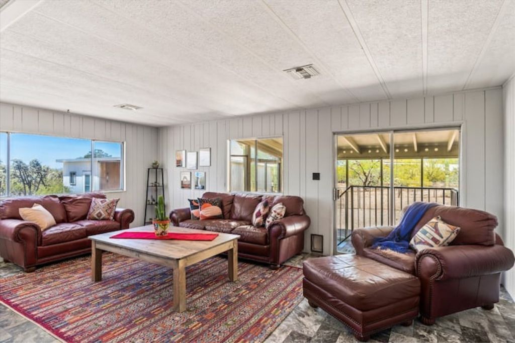 Photo of Livingroom in Tucson