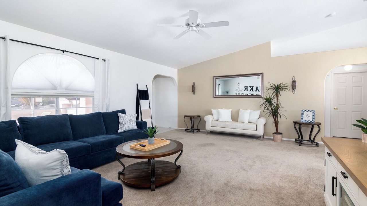 Photo of Livingroom in Lake Havasu City