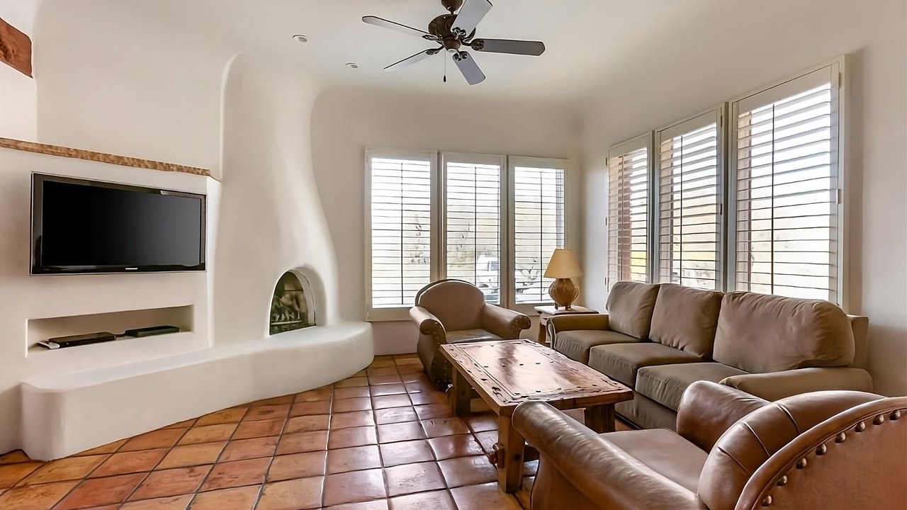 Photo of Livingroom in Cave Creek