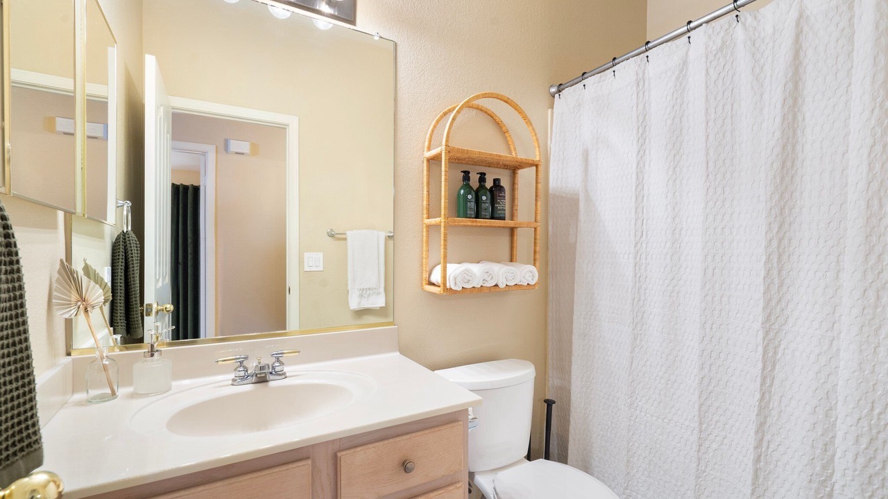 Photo of Bathroom in Desert Ridge
