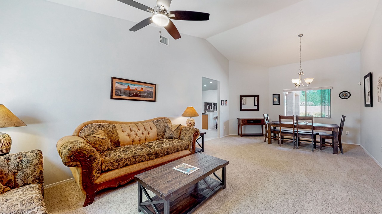 Photo of Livingroom in Marana