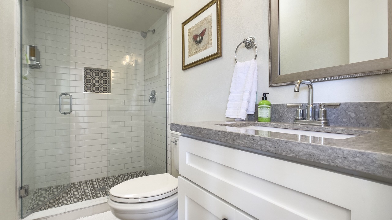 Photo of Bathroom in Paradise Heights
