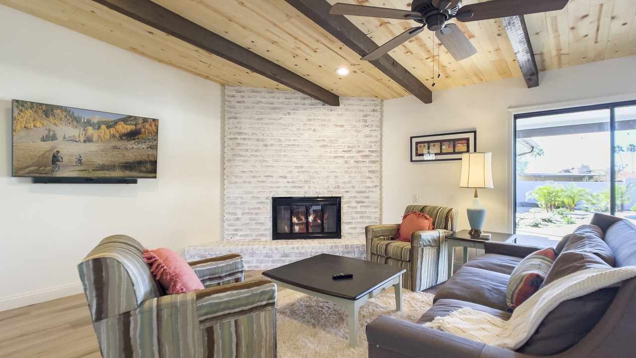 Photo of Livingroom in Paradise Heights