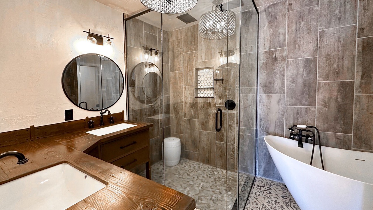 Photo of Bathroom in Cottonwood-Verde Village