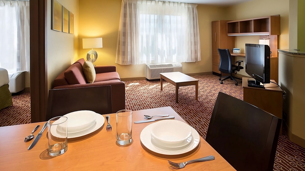Photo of Livingroom in Shea Business Park
