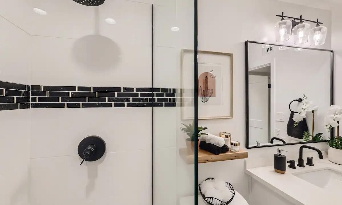 Photo of Bathroom in South Scottsdale