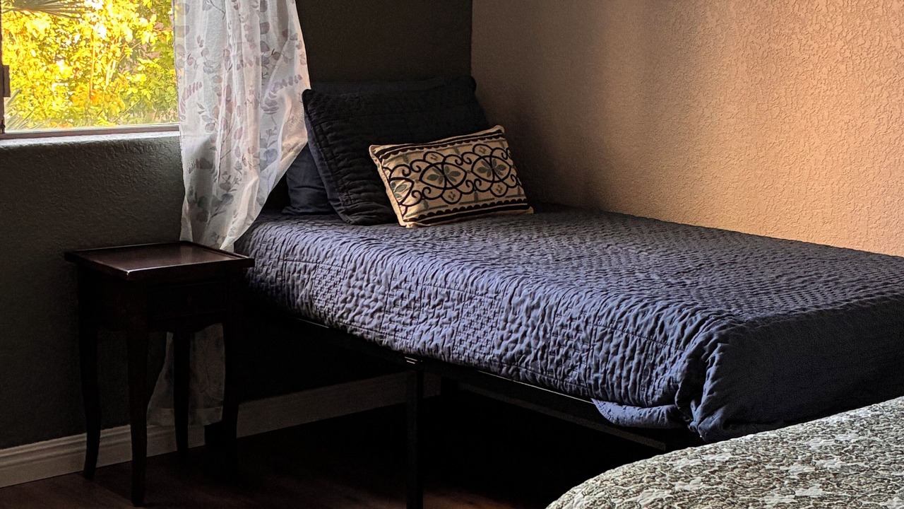 Photo of Bedroom in Mohave Valley