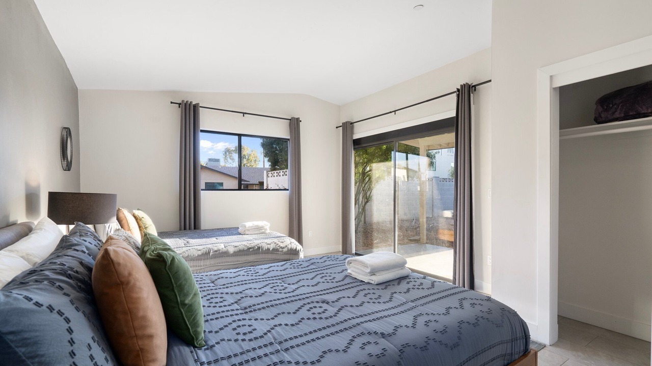 Photo of Bedroom in Entertainment District