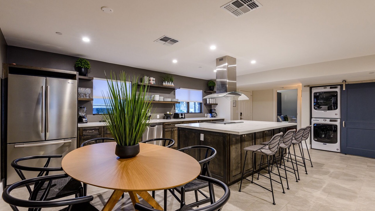 Photo of Kitchen in Entertainment District