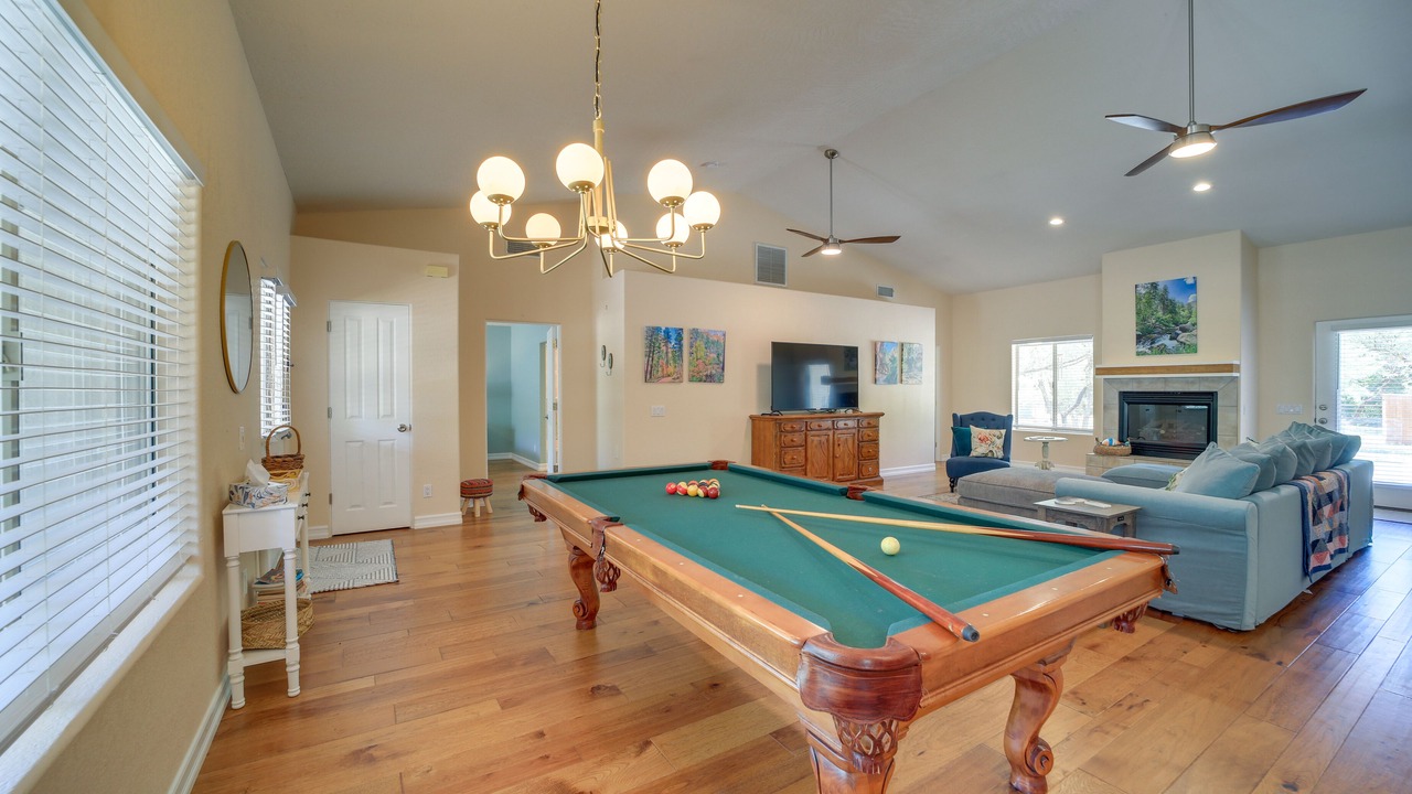 Photo of Livingroom in Camp Verde