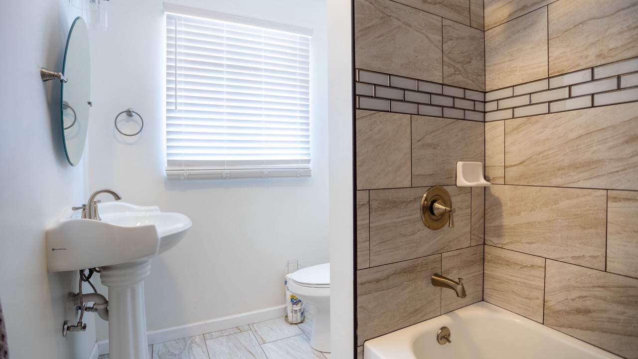 Photo of Bathroom in Yuma Townsite