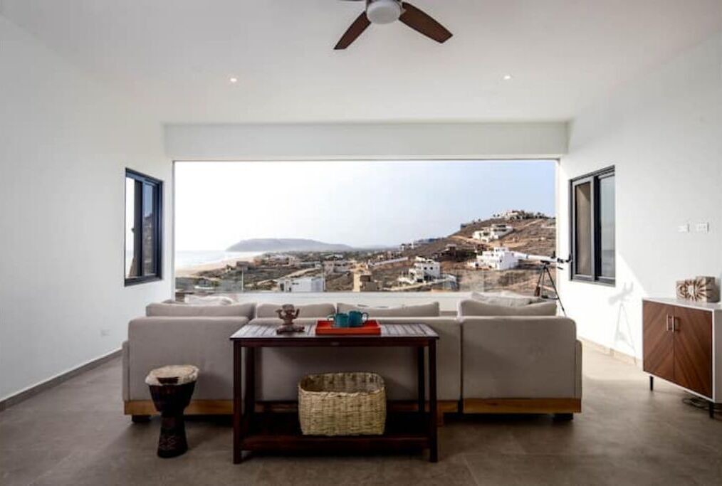 Photo of Livingroom in Cerritos