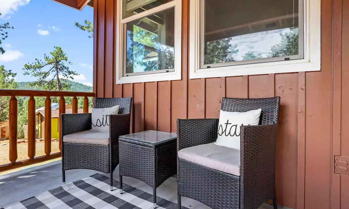 Photo of Patio Balcony in Strawberry