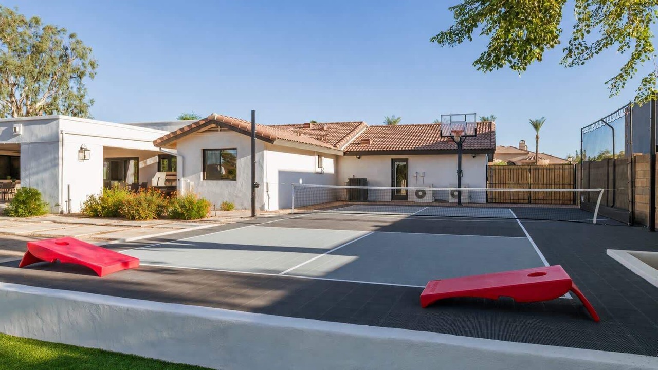 Photo of Others in La Tierra Estates