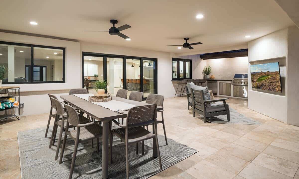 Photo of Outdoor in La Tierra Estates