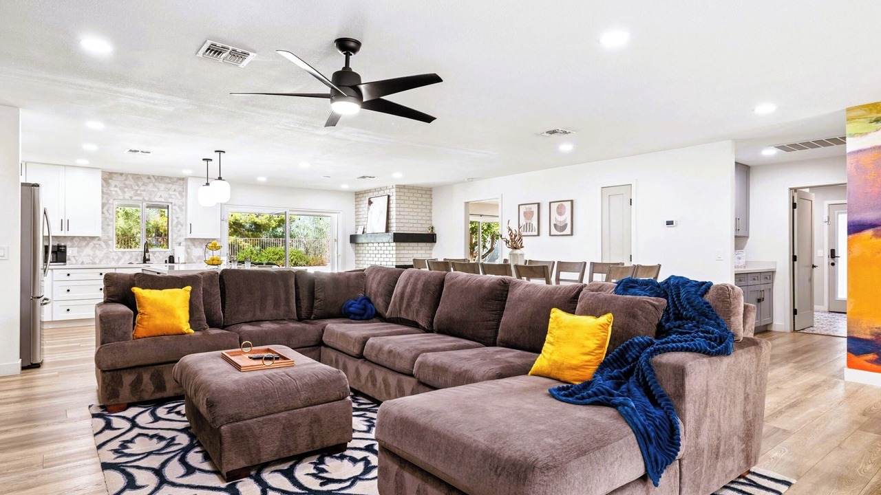 Photo of Livingroom in South Scottsdale