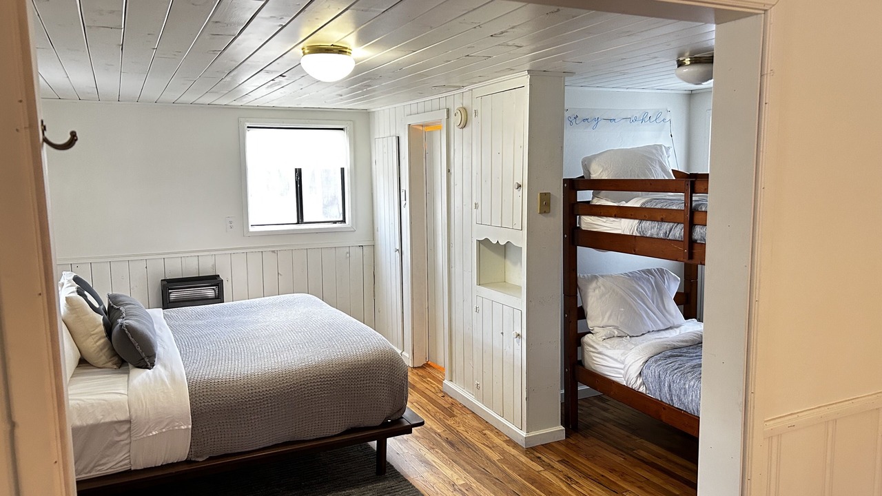 Photo of Bedroom in Pinetop