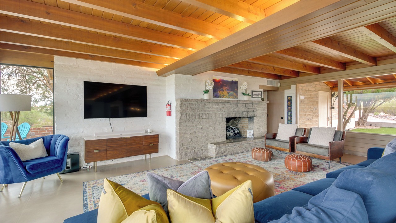 Photo of Livingroom in Tucson