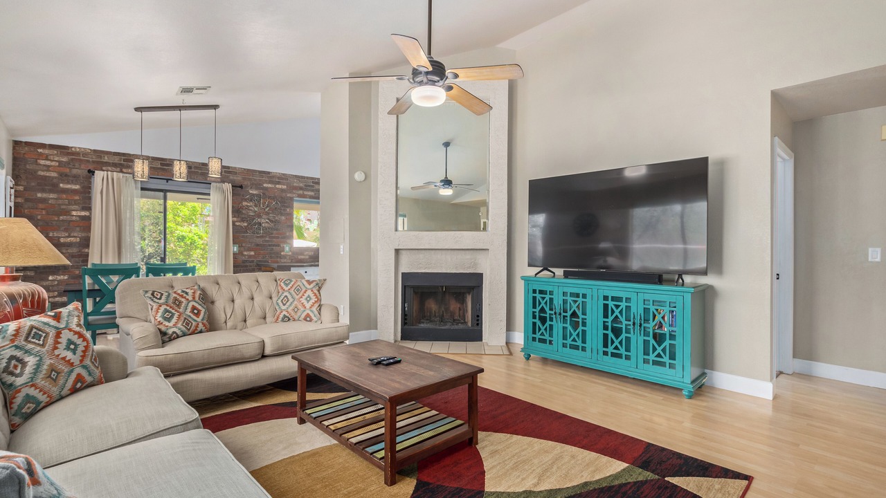 Photo of Livingroom in Arrowhead Ranch