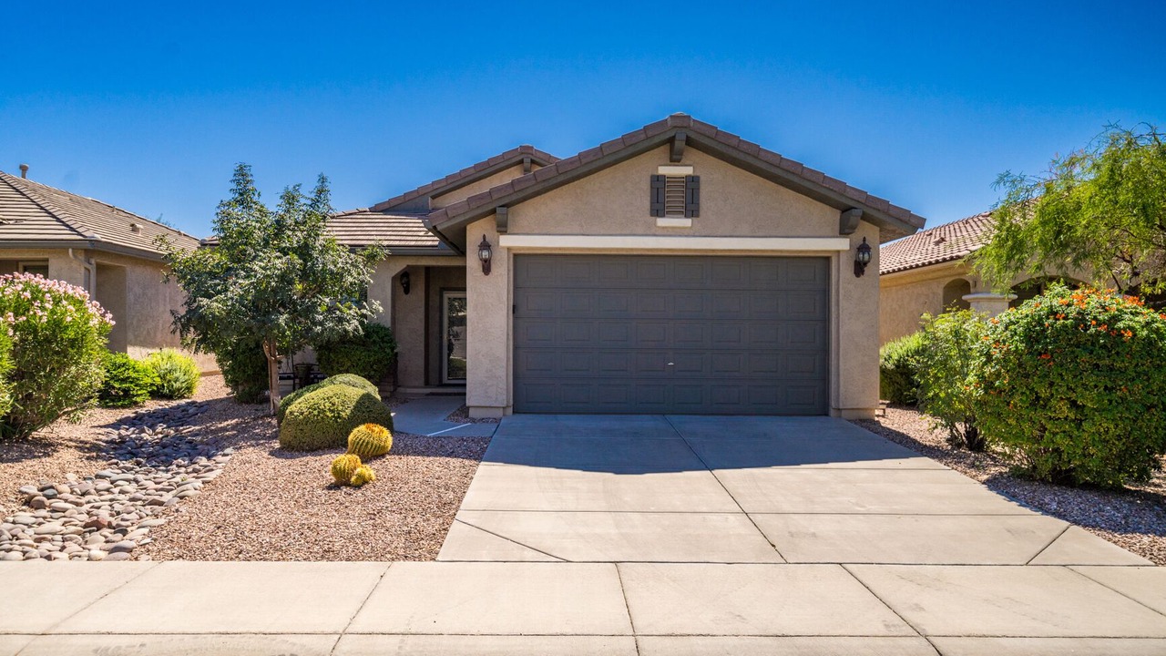 Photo of Outdoor in Anthem at Merrill Ranch