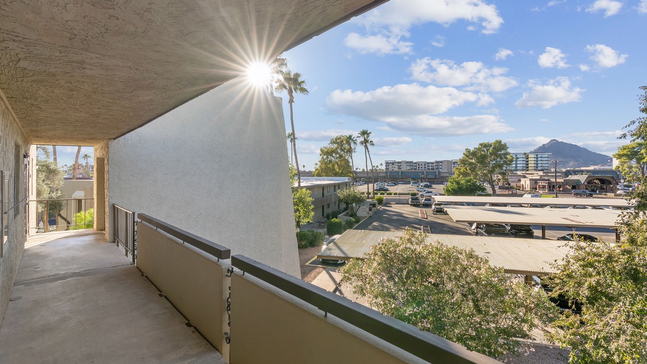 Photo of Outdoor in Entertainment District