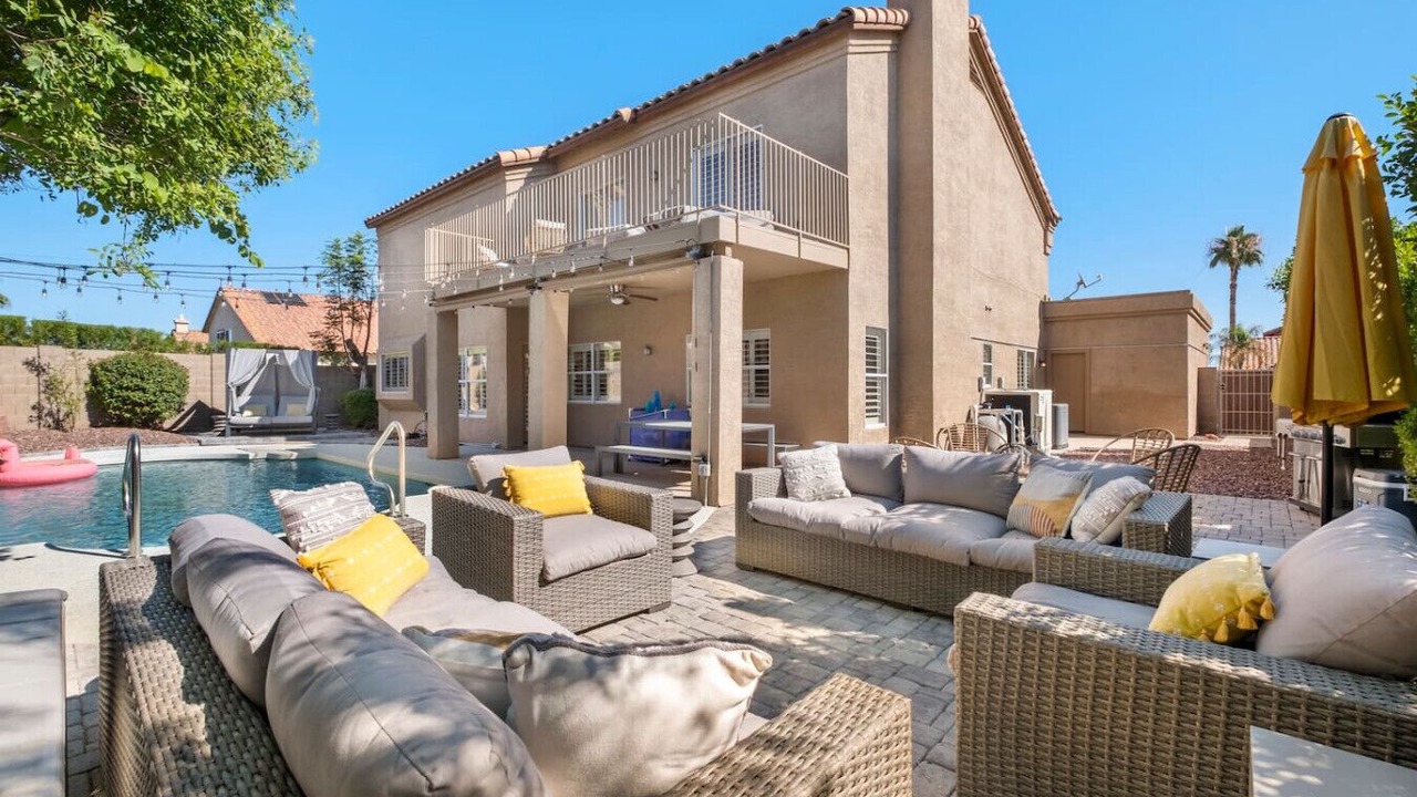 Photo of Patio Balcony in Paradise Valley Village