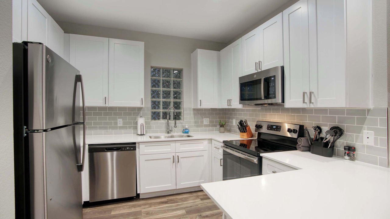 Photo of Kitchen in McDowell Mountain Apartments