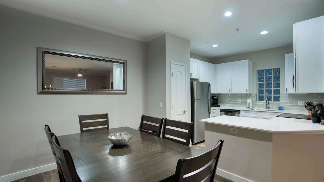 Photo of Kitchen in McDowell Mountain Apartments