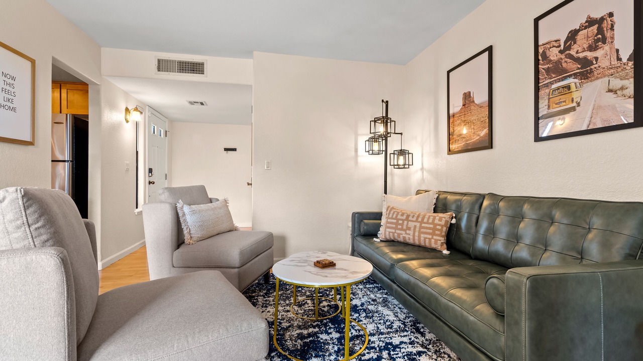Photo of Livingroom in Tucson