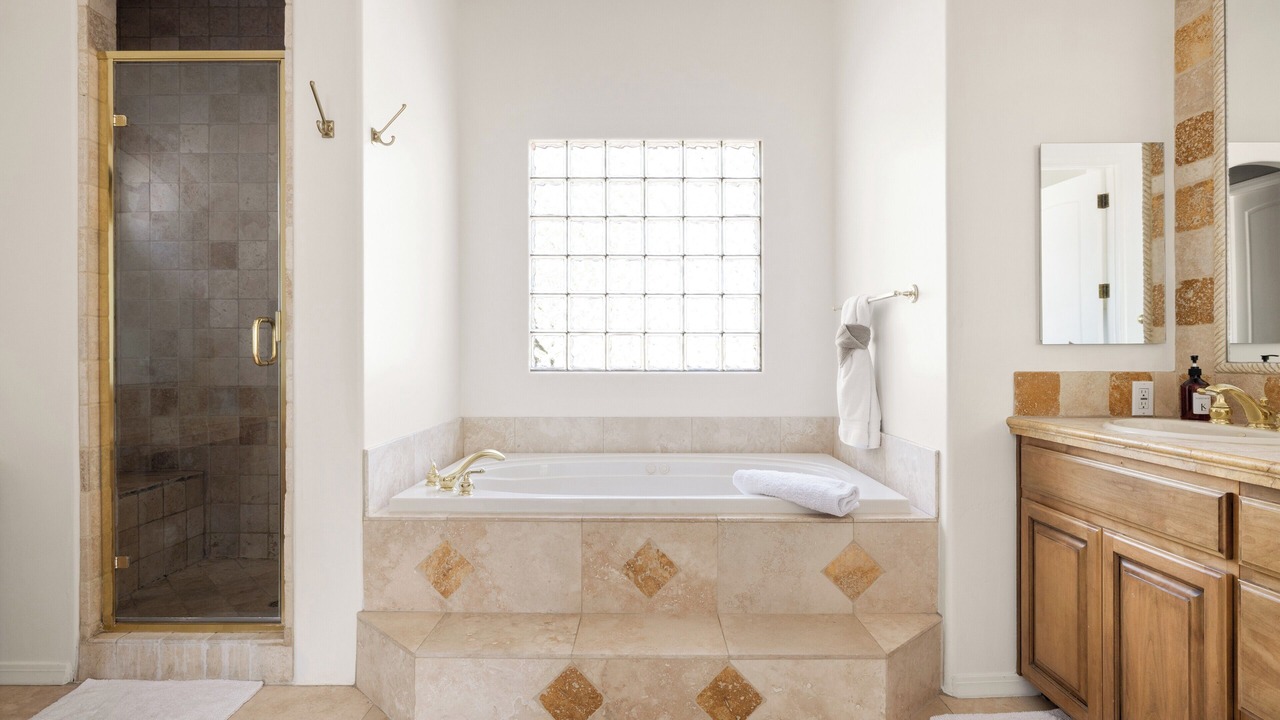 Photo of Bathroom in Desert View Village