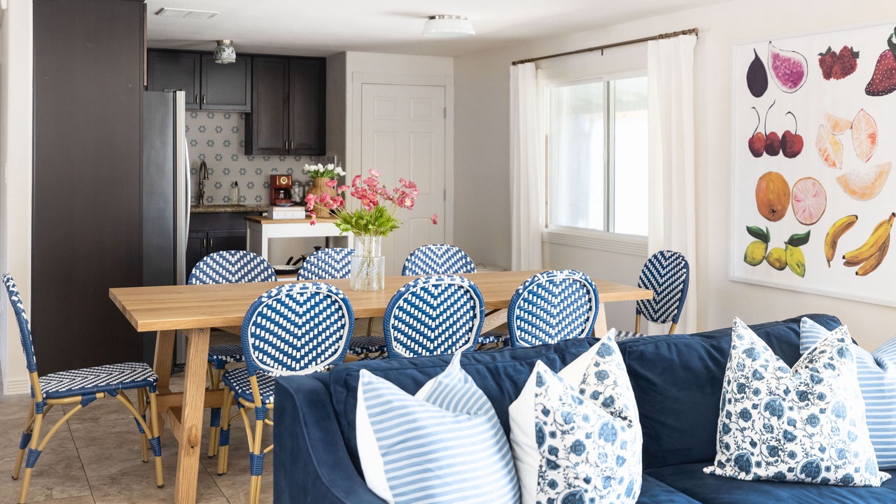 Photo of Livingroom in Paradise Valley Oasis