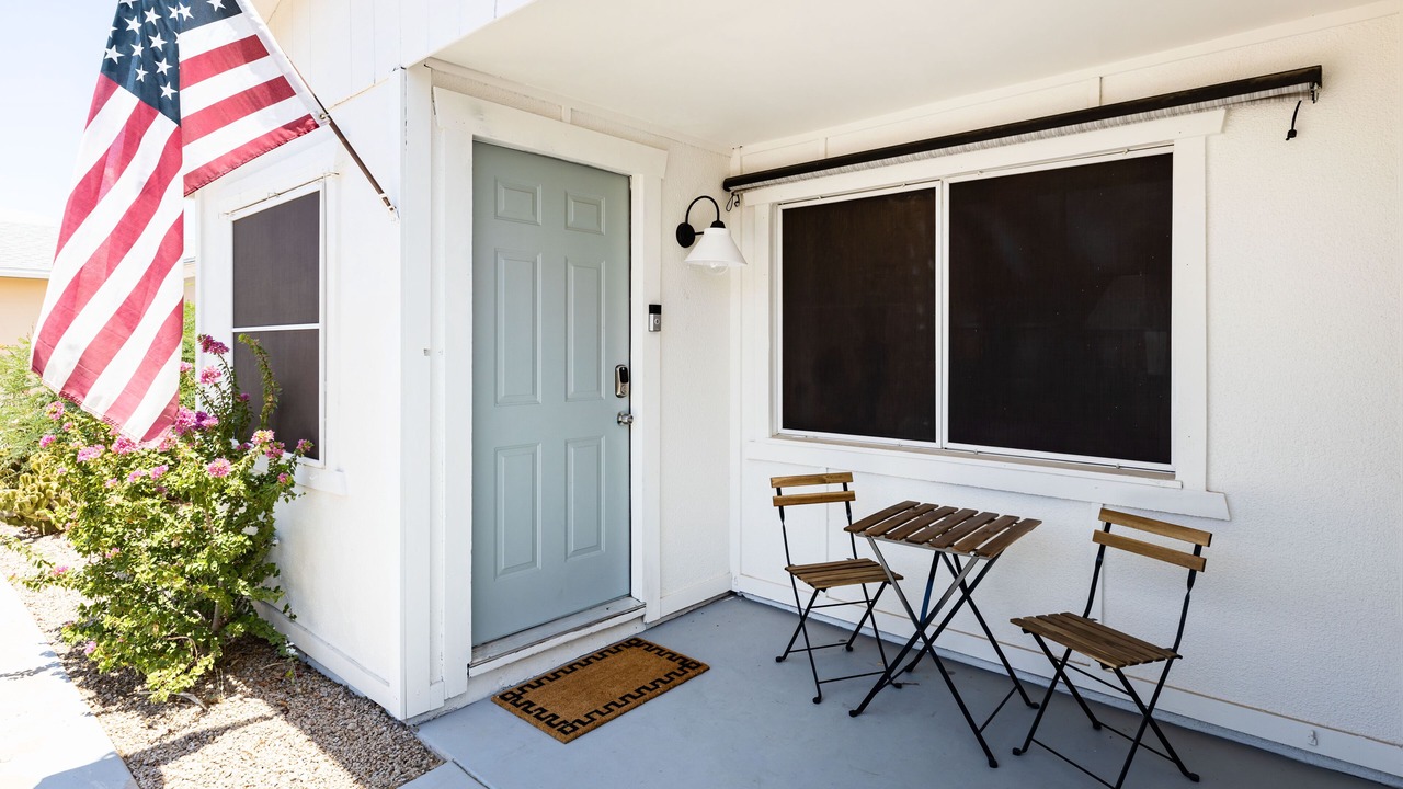 Photo of Patio Balcony in Paradise Valley Oasis