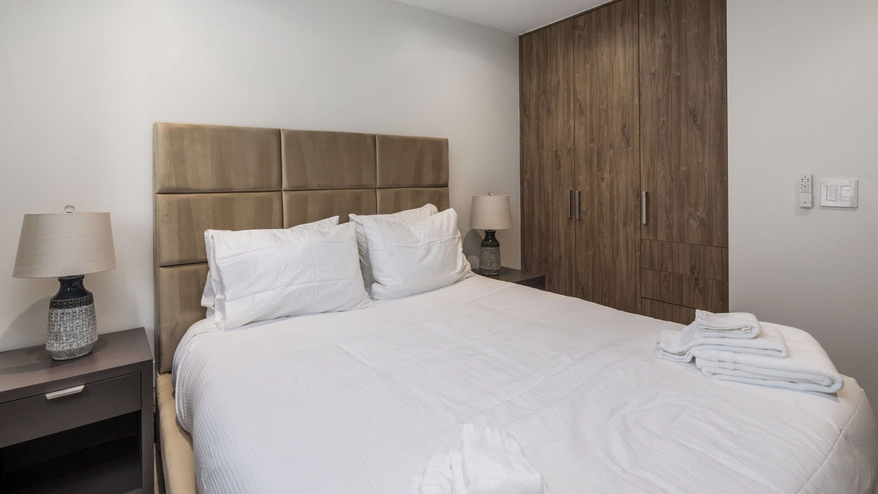 Photo of Bedroom in Paradise Valley Village