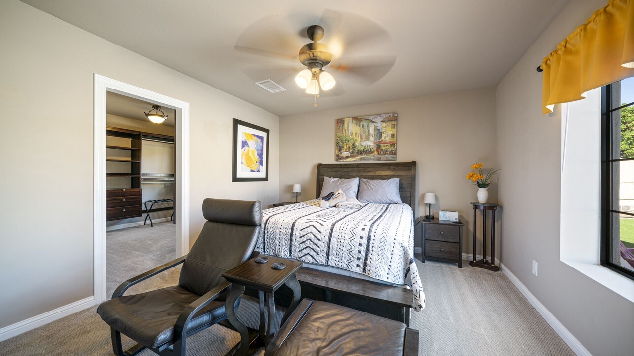 Photo of Bedroom in Desert Foothills Estates