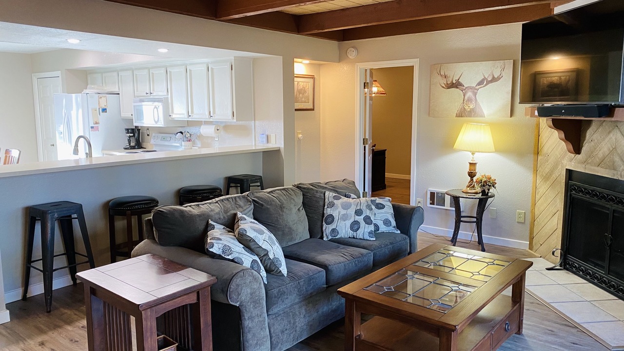 Photo of Livingroom in Pinetop
