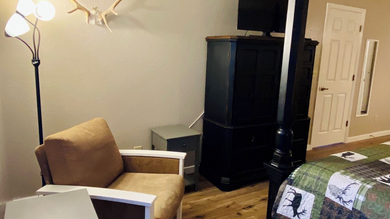 Photo of Bedroom in Pinetop